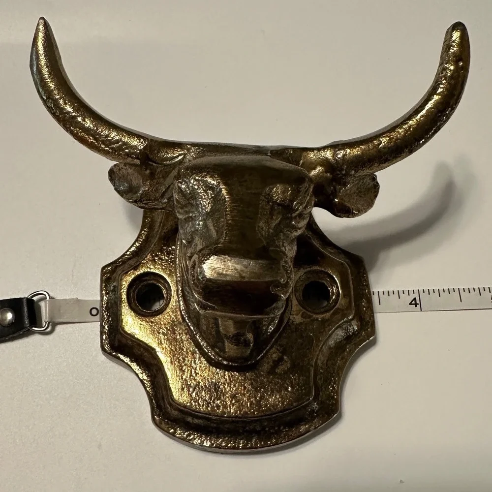 Vintage Style Cast Metal Bull Head Wall Hook Rustic Western Steer Brass Tone